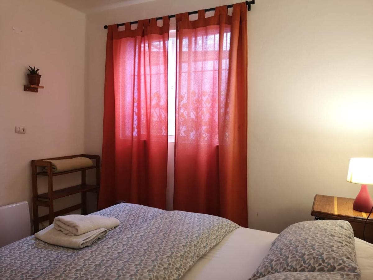 Hostal Vitalia Santiago Exterior photo